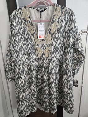 Zara Black & Cream Embroidered V-Neck flowh Tunic Dress  NWT SIZE L